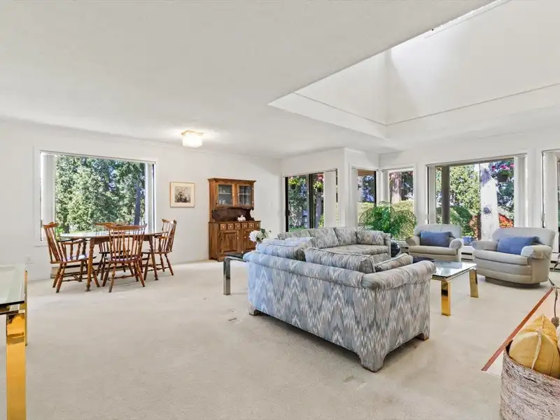 3744 NICO WYND DRIVE - photo 4 of 40