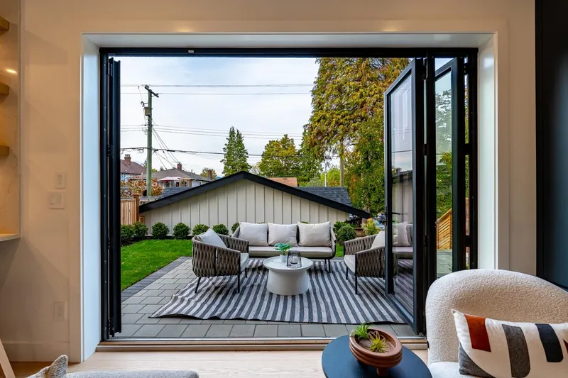 4675 ST. GEORGE STREET - photo 4 of 25