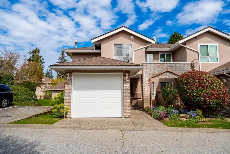 134 15550 26 AVENUE - photo 1 of 39