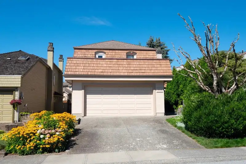 1312 NESTOR STREET - photo 1 of 36