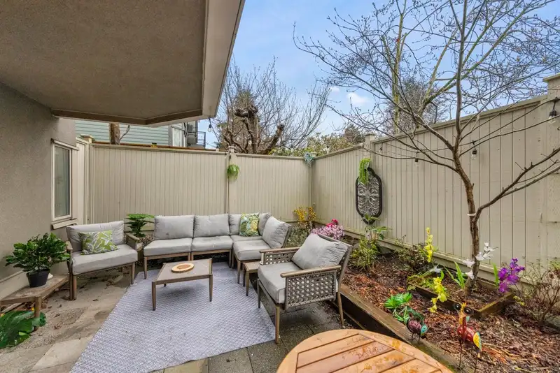 109 2238 ETON STREET - photo 4 of 18