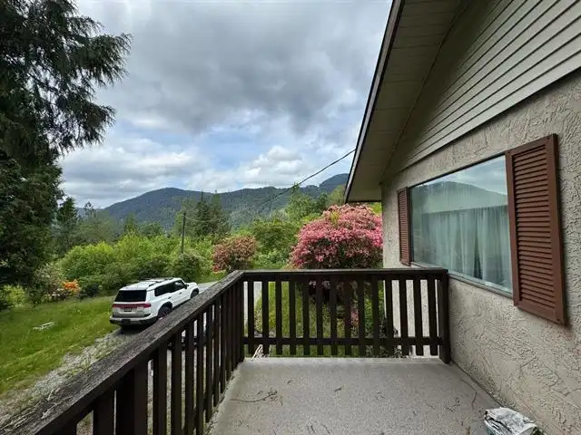 12408 SEUX ROAD - photo 4 of 10