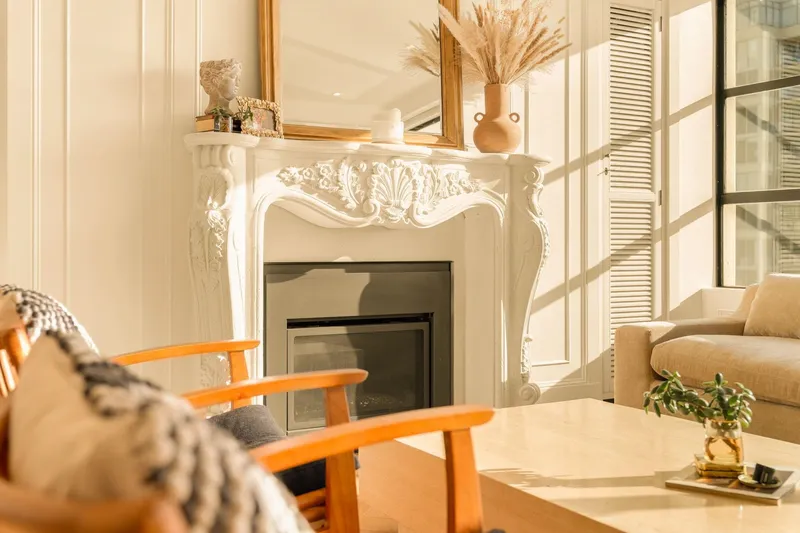 302 1008 BEACH AVENUE - photo 1 of 25