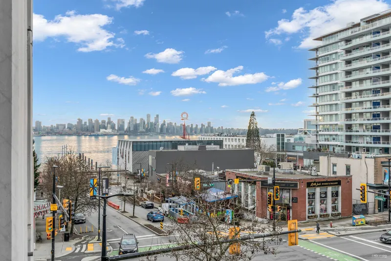 409 100 E ESPLANADE STREET - photo 2 of 25