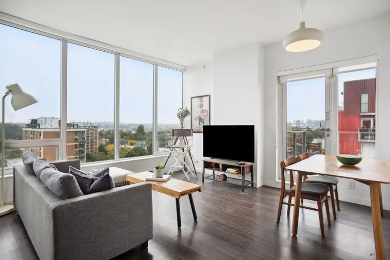 PH4 955 E HASTINGS STREET - photo 1 of 29