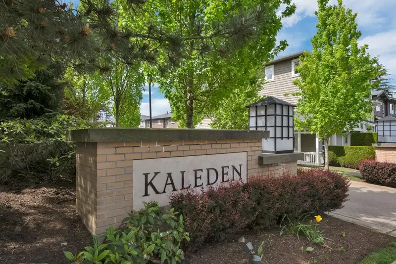 90 2729 158 STREET - photo 3 of 25