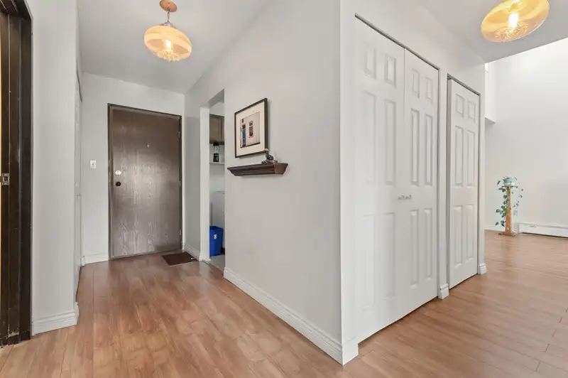 342 2821 TIMS STREET - photo 2 of 36