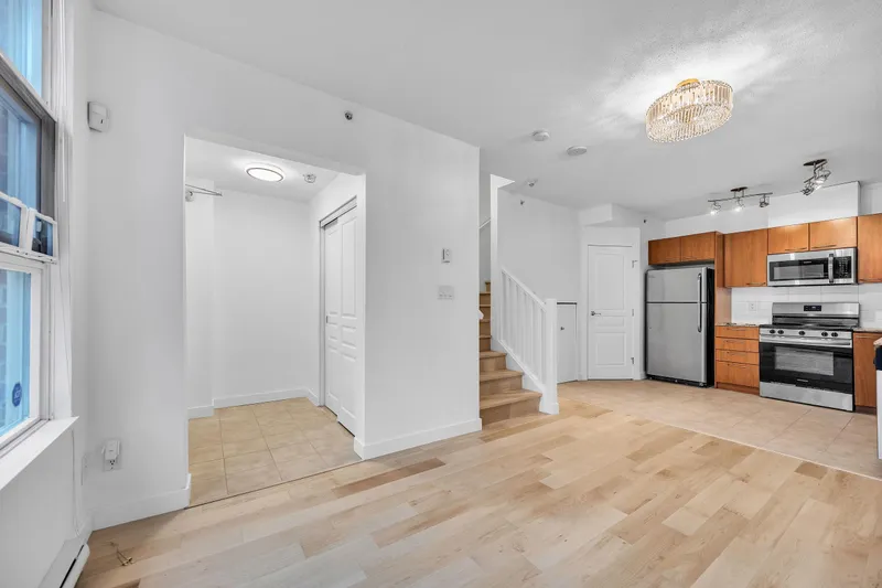 1468 CEDAR COTTAGE MEWS - photo 3 of 25