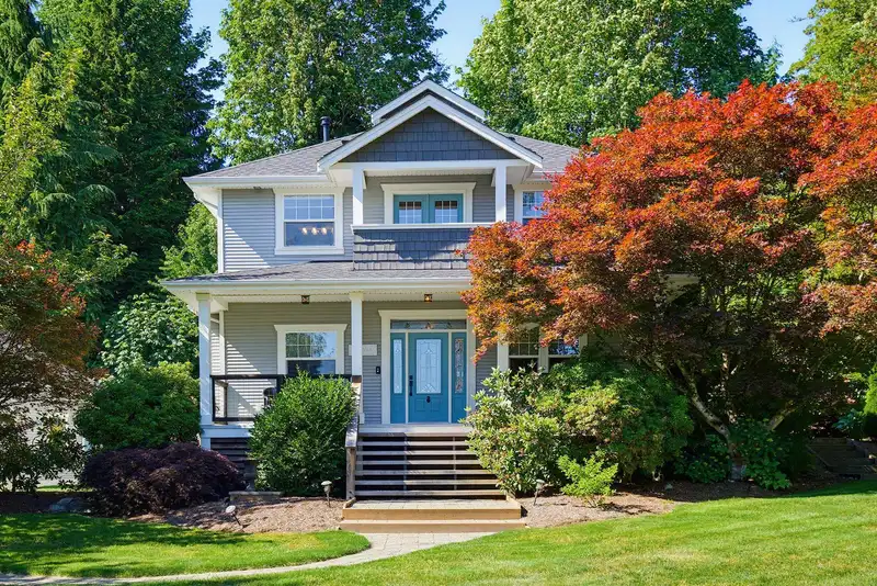 31991 BENCH AVENUE - photo 1 of 40