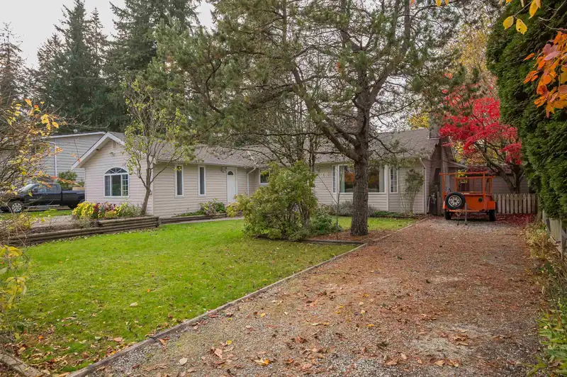 3669 207B STREET - photo 3 of 40