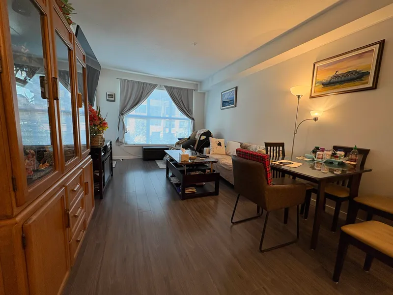 227 9500 TOMICKI AVENUE - photo 3 of 25