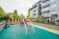 210 10838 WHALLEY BOULEVARD - thumbnail 15
