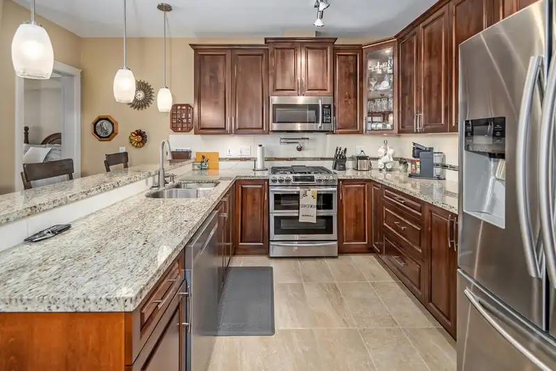 409 32445 SIMON AVENUE - photo 4 of 32
