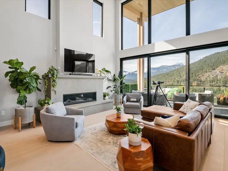 9292 STELLER'S WAY - photo 1 of 25