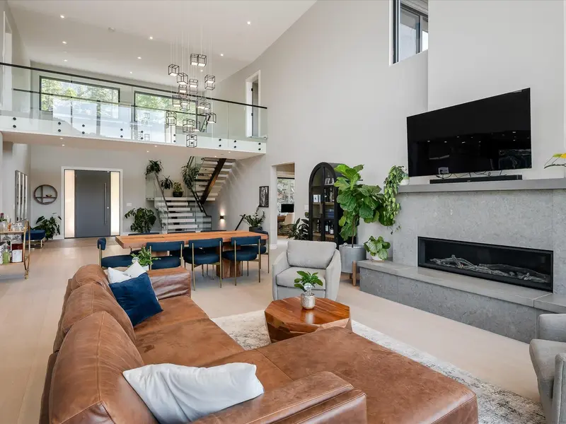 9292 STELLER'S WAY - photo 2 of 25