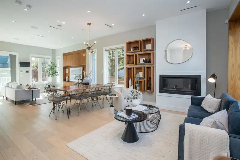 404 AUBREY PLACE - photo 2 of 40