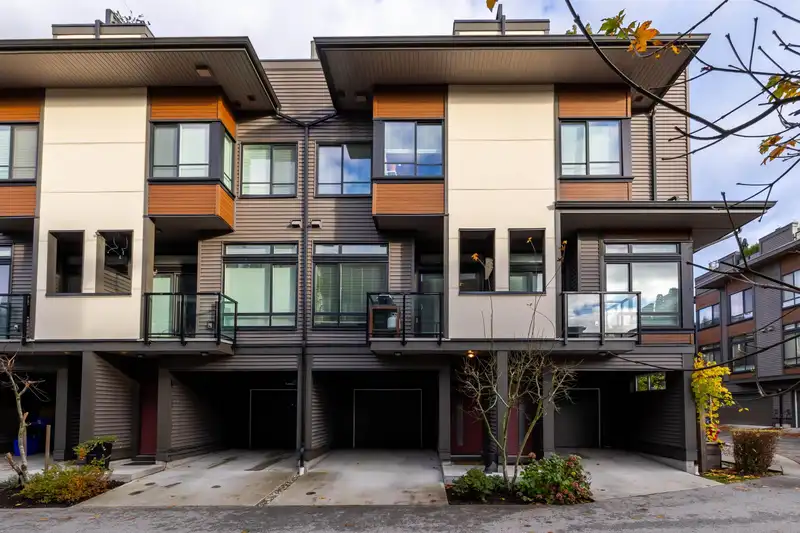 23 7811 209 STREET - photo 1 of 40