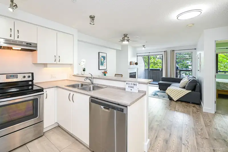 229 10838 CITY PARKWAY - photo 1 of 29