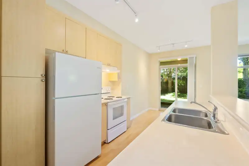 107 2151 151A STREET - photo 4 of 34