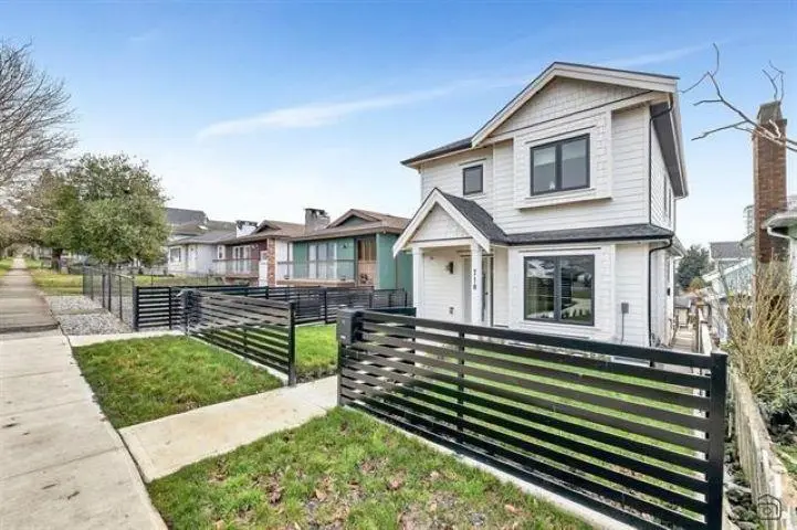 718 E 62ND AVENUE - photo 2 of 20