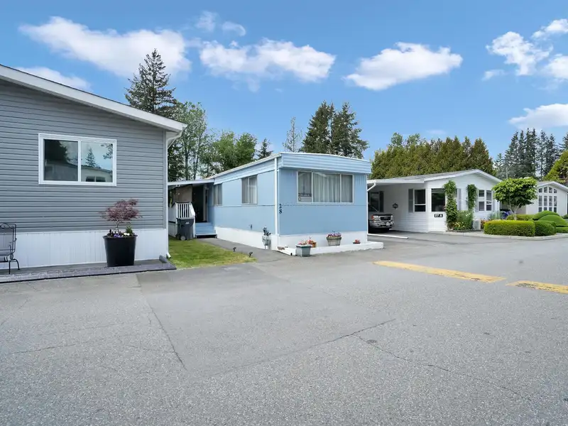 28 24330 FRASER HIGHWAY - photo 2 of 27