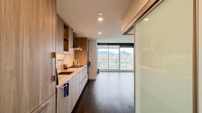 1303 4880 LOUGHEED HIGHWAY - photo 3 of 29