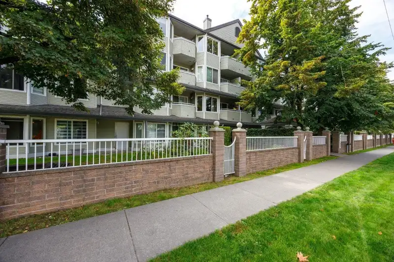 203 12160 80 AVENUE - photo 1 of 24