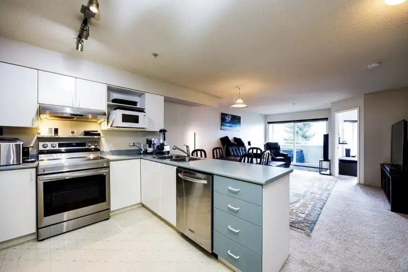 203 12160 80 AVENUE - photo 4 of 24