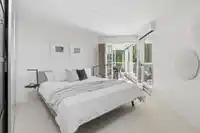 301 1502 ISLAND PARK WALK - thumbnail 17