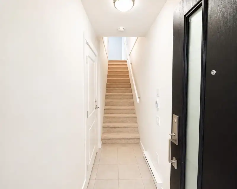 40 15828 27 AVENUE - photo 3 of 14