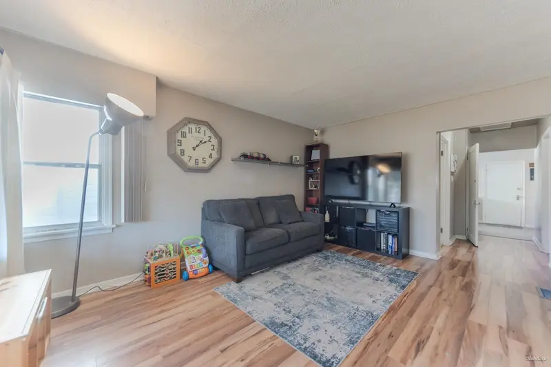 4736 KNIGHT STREET - photo 4 of 24