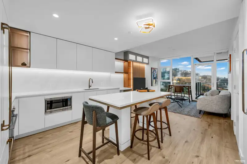 1601 720 FARROW STREET - photo 1 of 40