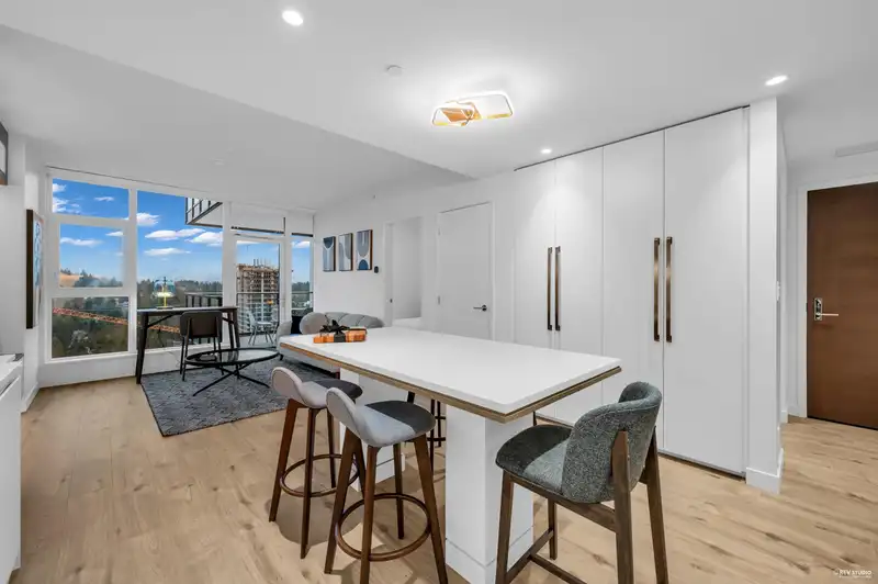 1601 720 FARROW STREET - photo 2 of 40