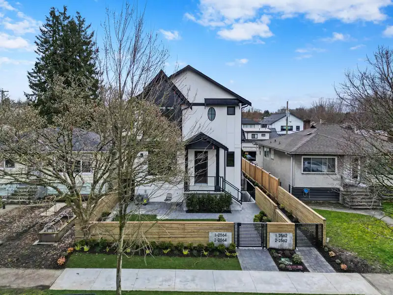 2564 E 15TH AVENUE - photo 2 of 40