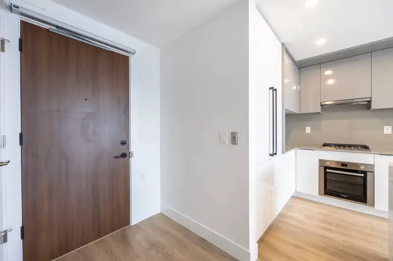 2703 4711 HAZEL STREET - photo 2 of 28