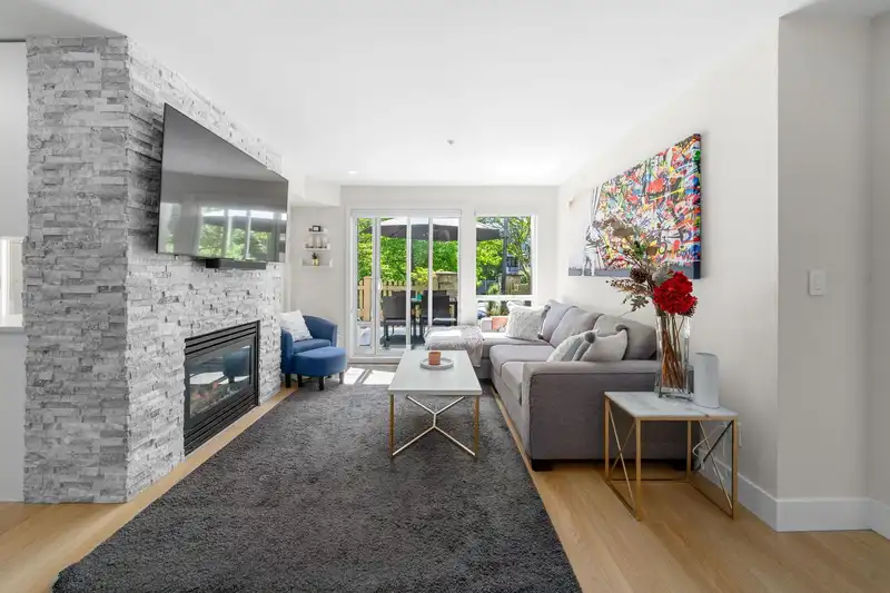 151 1100 E 29TH STREET - photo 2 of 33