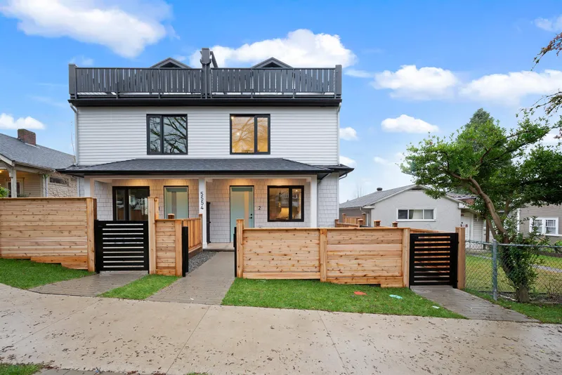 3 5554 CULLODEN STREET - photo 2 of 2