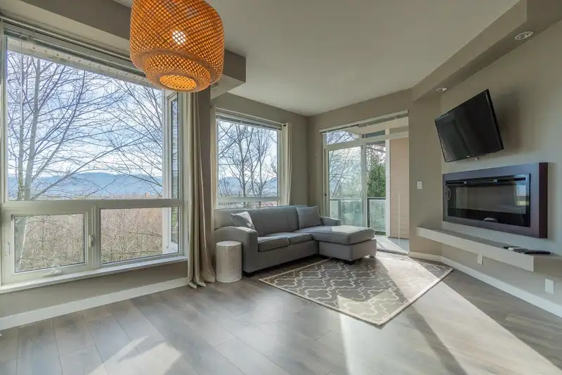 415 2238 WHATCOM ROAD - photo 2 of 29