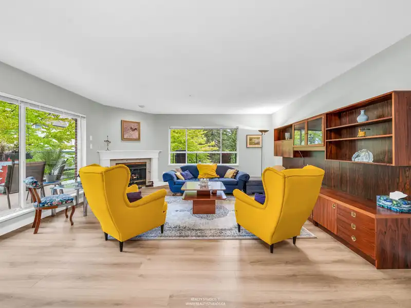 302 3670 BANFF COURT - photo 1 of 37