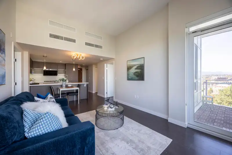 1907 8833 HAZELBRIDGE WAY - photo 4 of 29