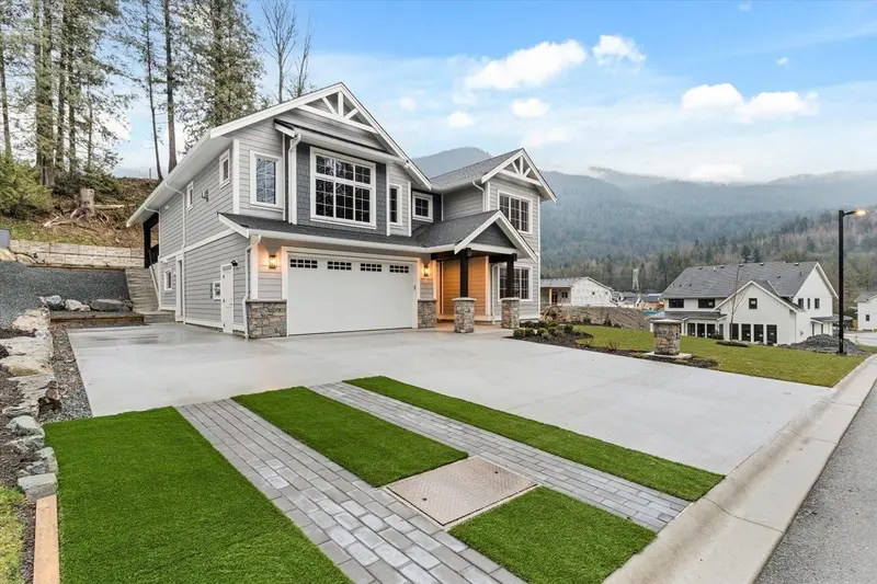 2 52845 LILAC LANE - photo 2 of 25