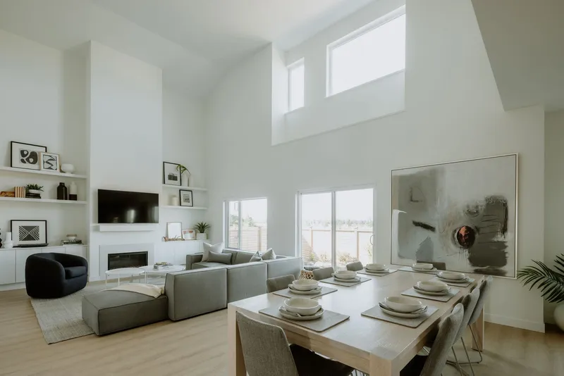 2476 ALDER WAY - photo 2 of 19