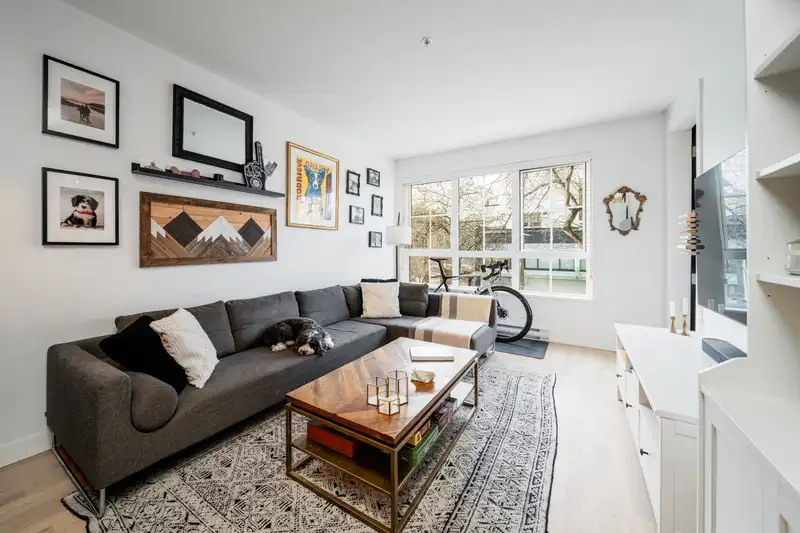 210 2468 BAYSWATER STREET - photo 1 of 30