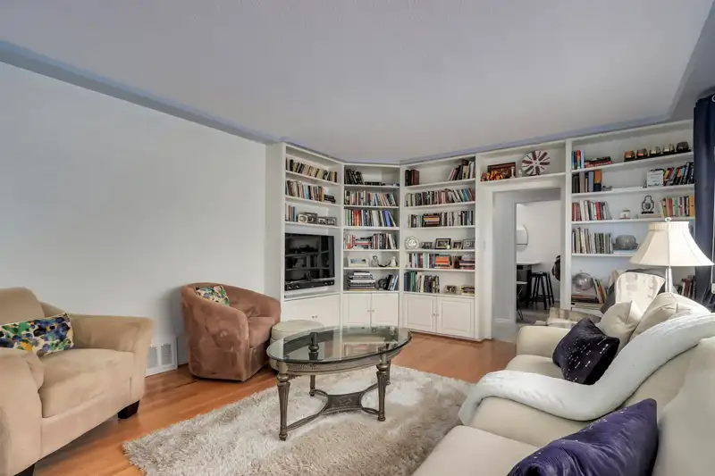 840 CHESTNUT STREET - photo 2 of 29