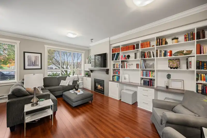 9 19560 68 AVENUE - photo 4 of 40