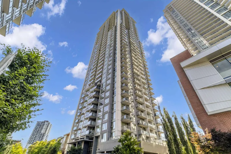 2703 13325 102A AVENUE - photo 2 of 25