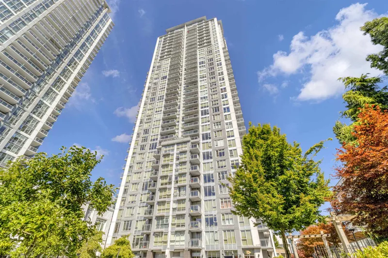 2703 13325 102A AVENUE - photo 3 of 25