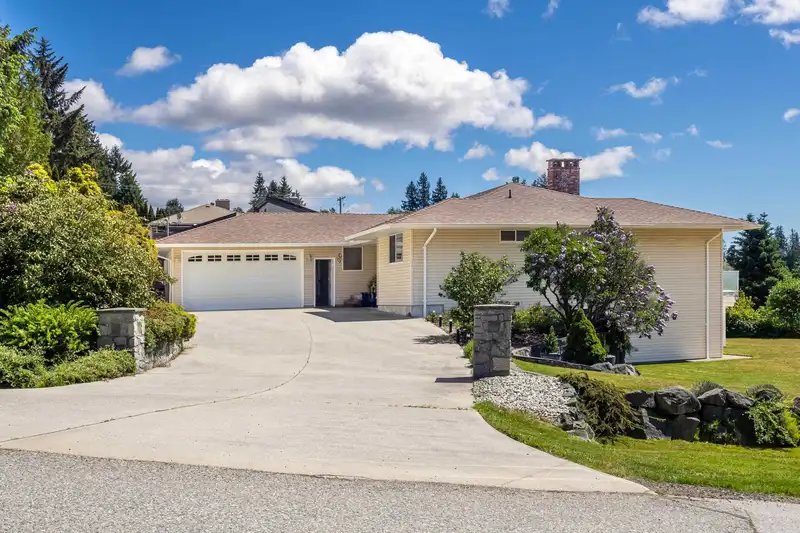 6540 JASPER ROAD - photo 1 of 40
