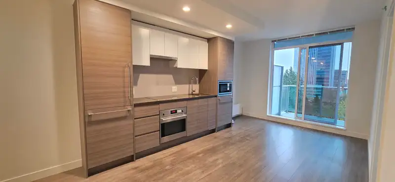 812 13655 FRASER HIGHWAY - photo 3 of 16