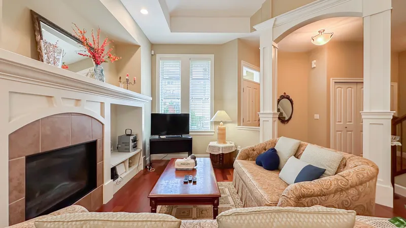 26 14655 32 AVENUE - photo 4 of 25